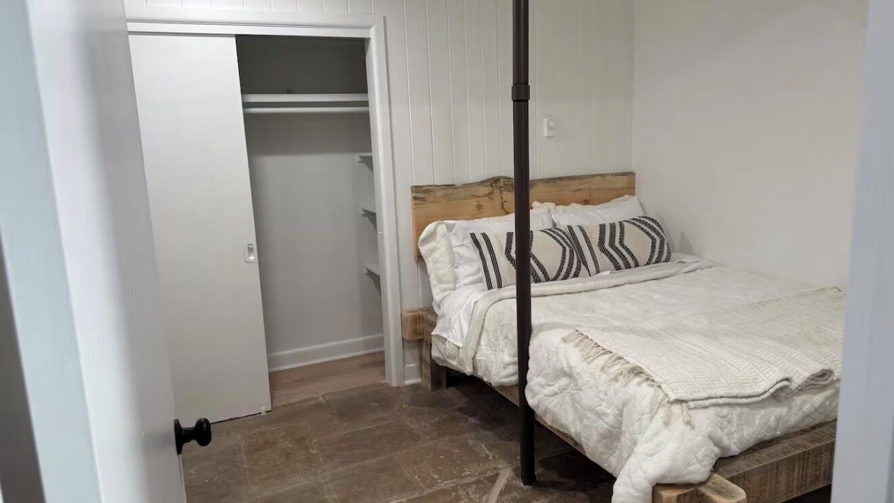 Photo of Bedroom in Dalton