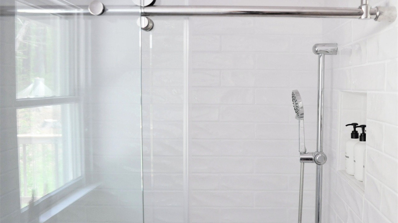 Photo of Bathroom in Hollowville