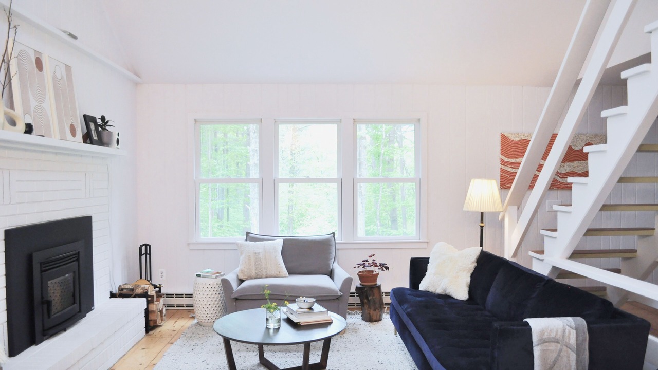 Photo of Livingroom in Hollowville