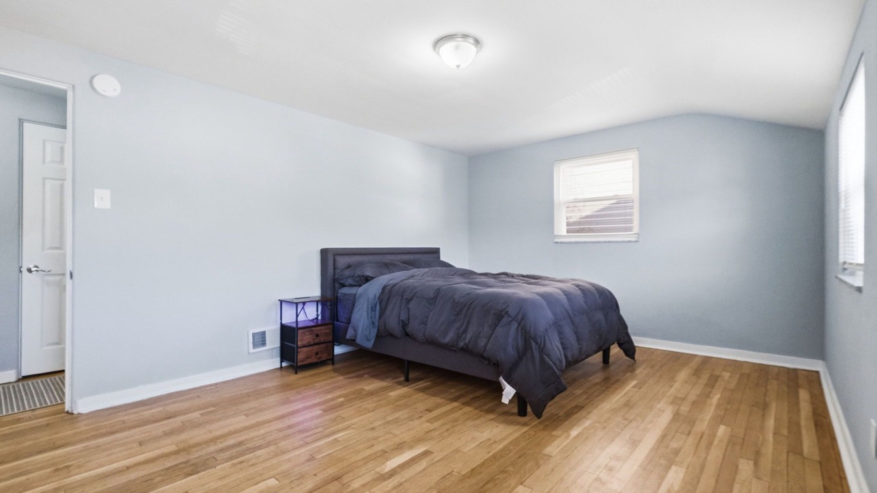 Photo of Bedroom in South Hills