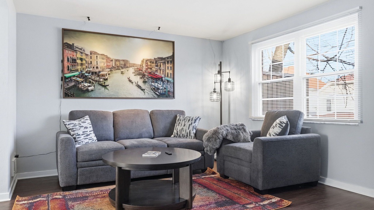 Photo of Livingroom in South Hills