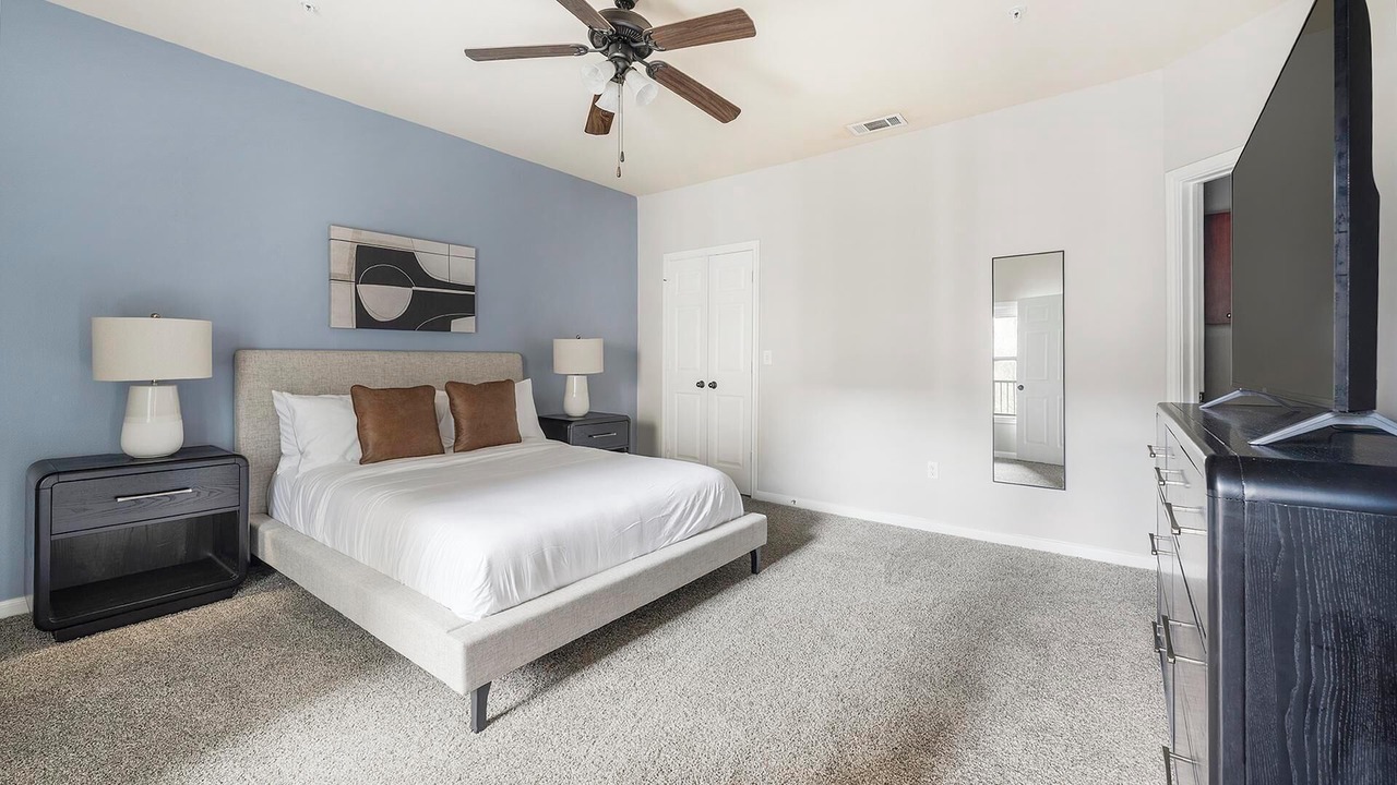 Photo of Bedroom in Del Mar
