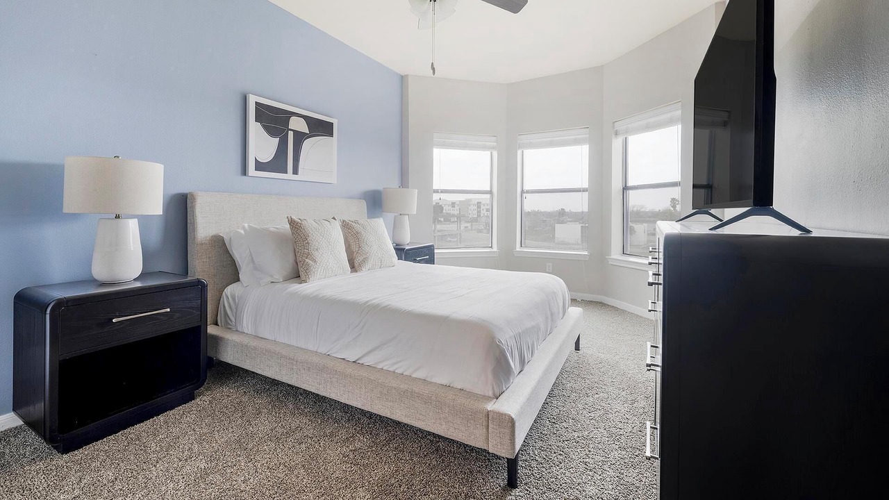 Photo of Bedroom in Del Mar