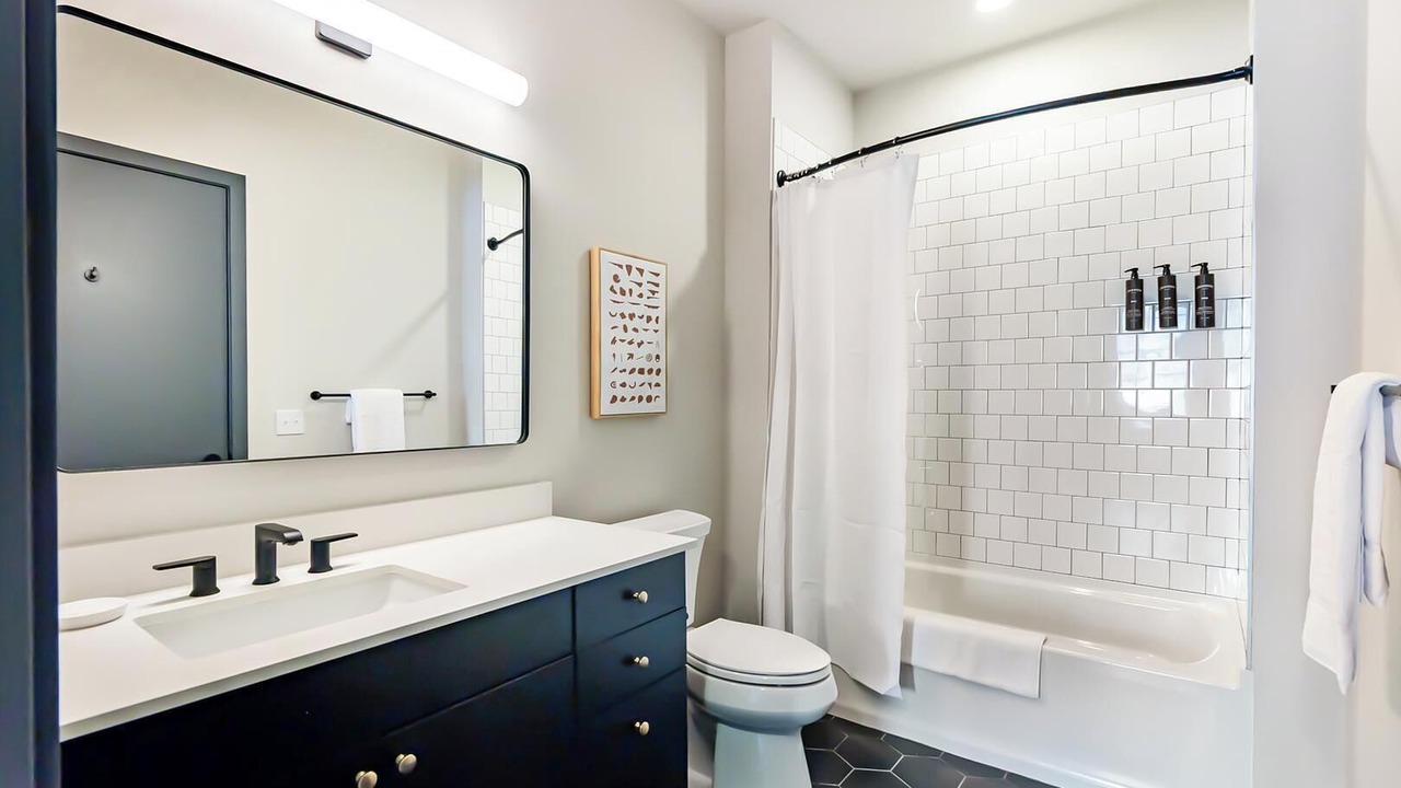 Photo of Bathroom in Downtown Hartford