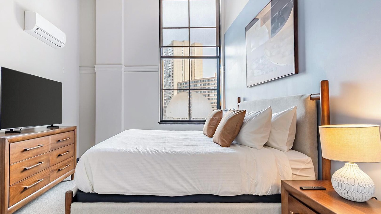 Photo of Bedroom in Downtown Hartford