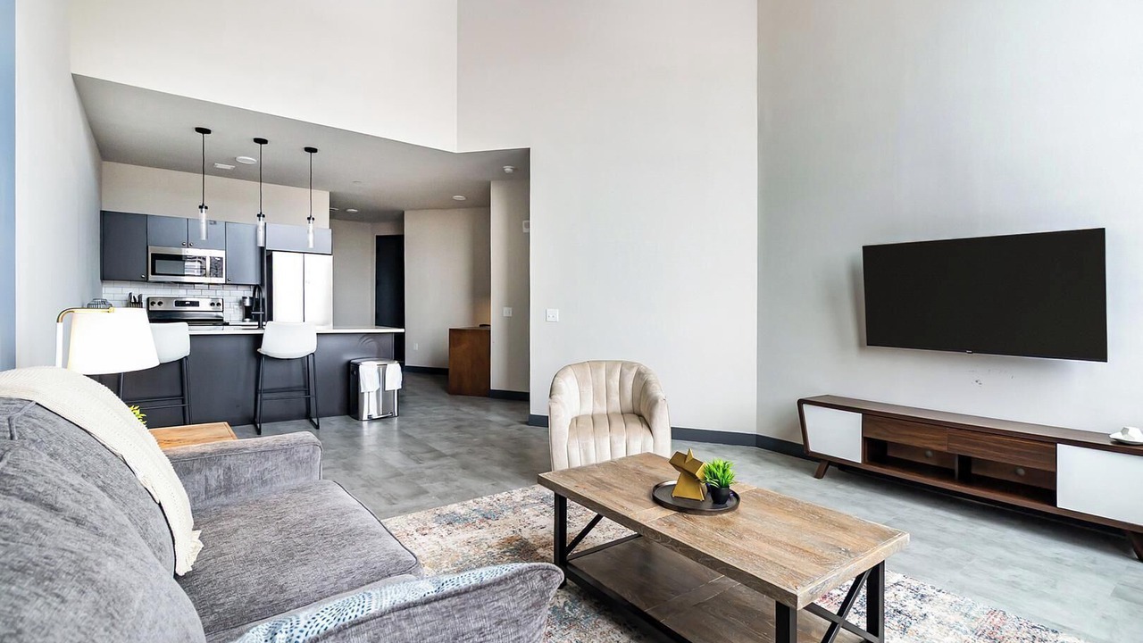 Photo of Livingroom in Downtown Hartford