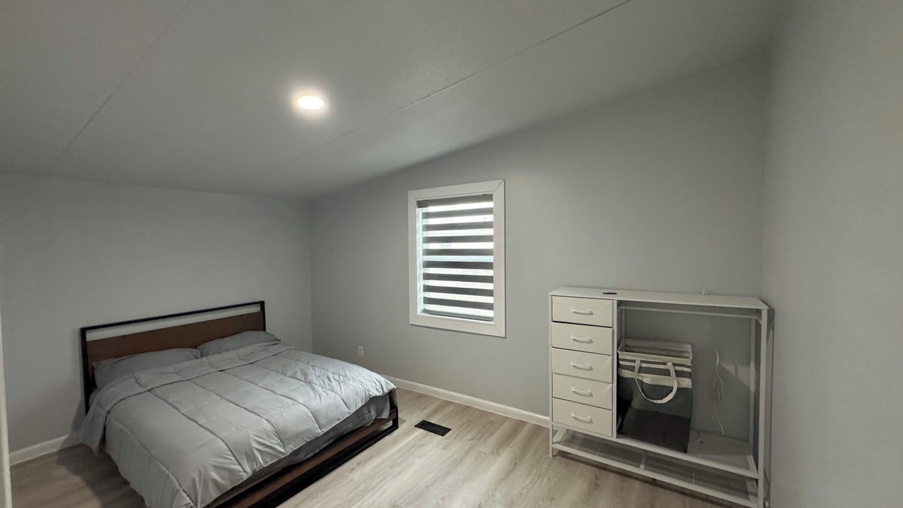 Photo of Bedroom in Oakhurst
