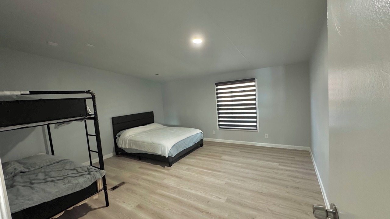Photo of Bedroom in Oakhurst