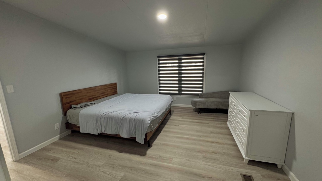 Photo of Bedroom in Oakhurst
