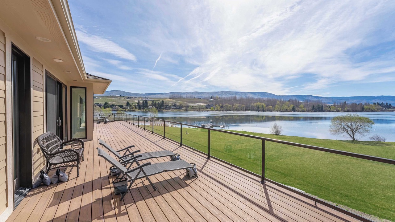 Photo of Patio Balcony in Ardenvoir