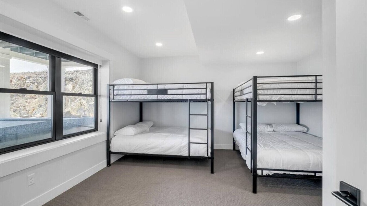 Photo of Bedroom in Garden City