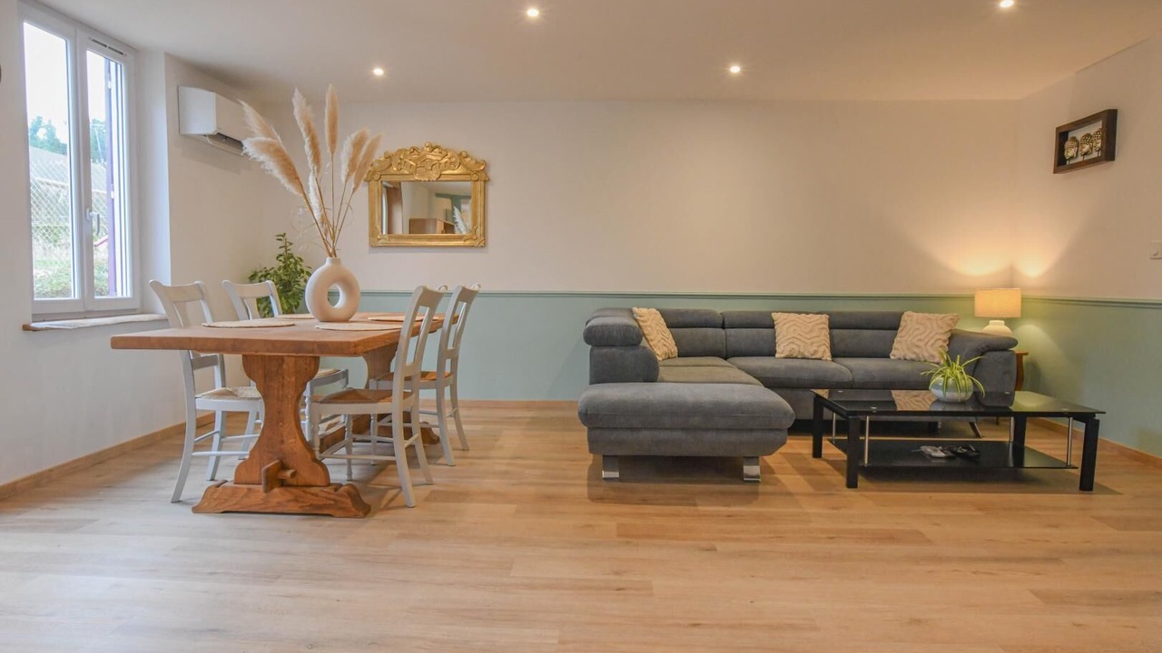 Photo of Livingroom in Prugny