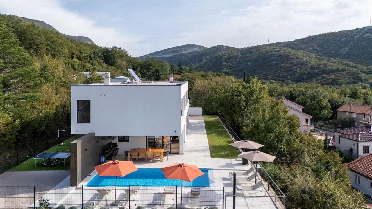 Photo of Outdoor in Bakarac