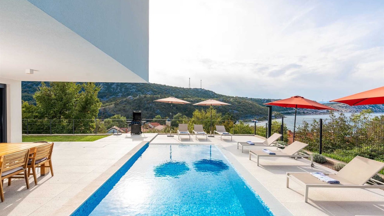 Photo of Outdoor in Bakarac