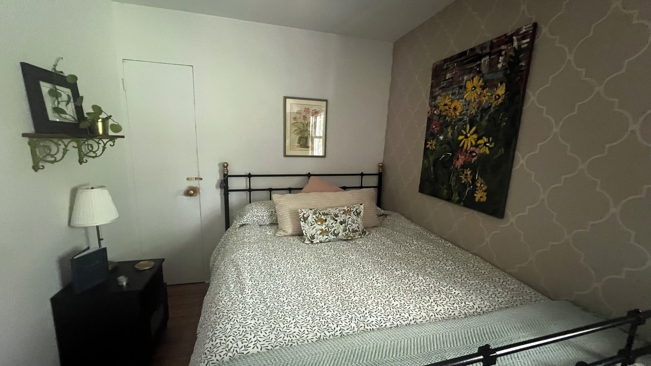 Photo of Bedroom in Wasaga Beach