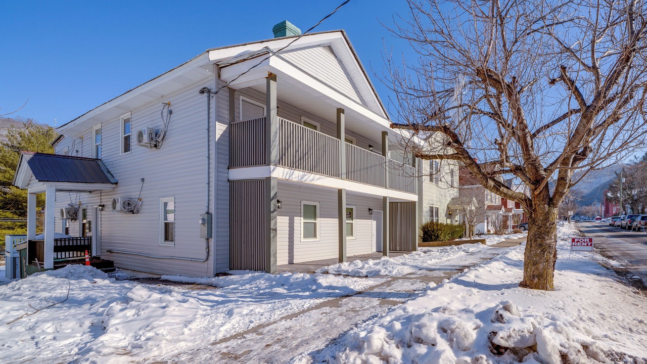 Photo of Outdoor in Bellepoint