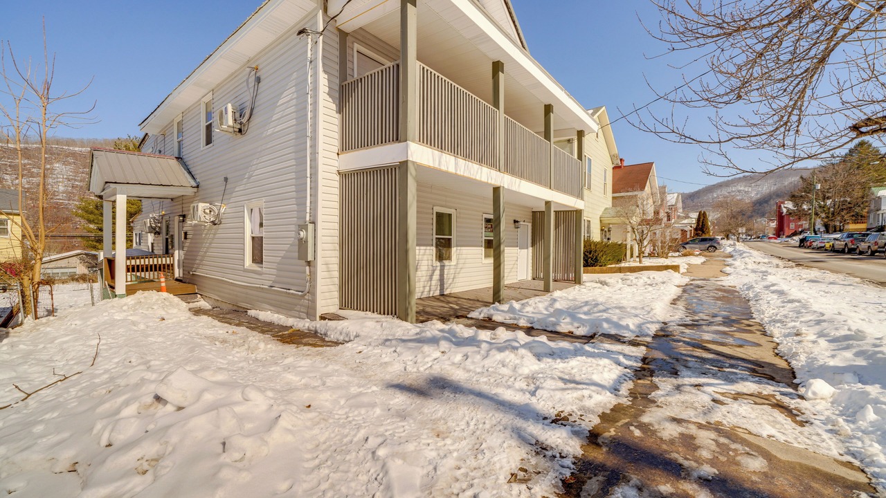 Photo of Outdoor in Bellepoint