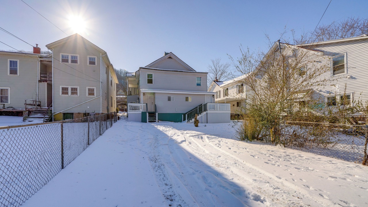 Photo of Outdoor in Bellepoint