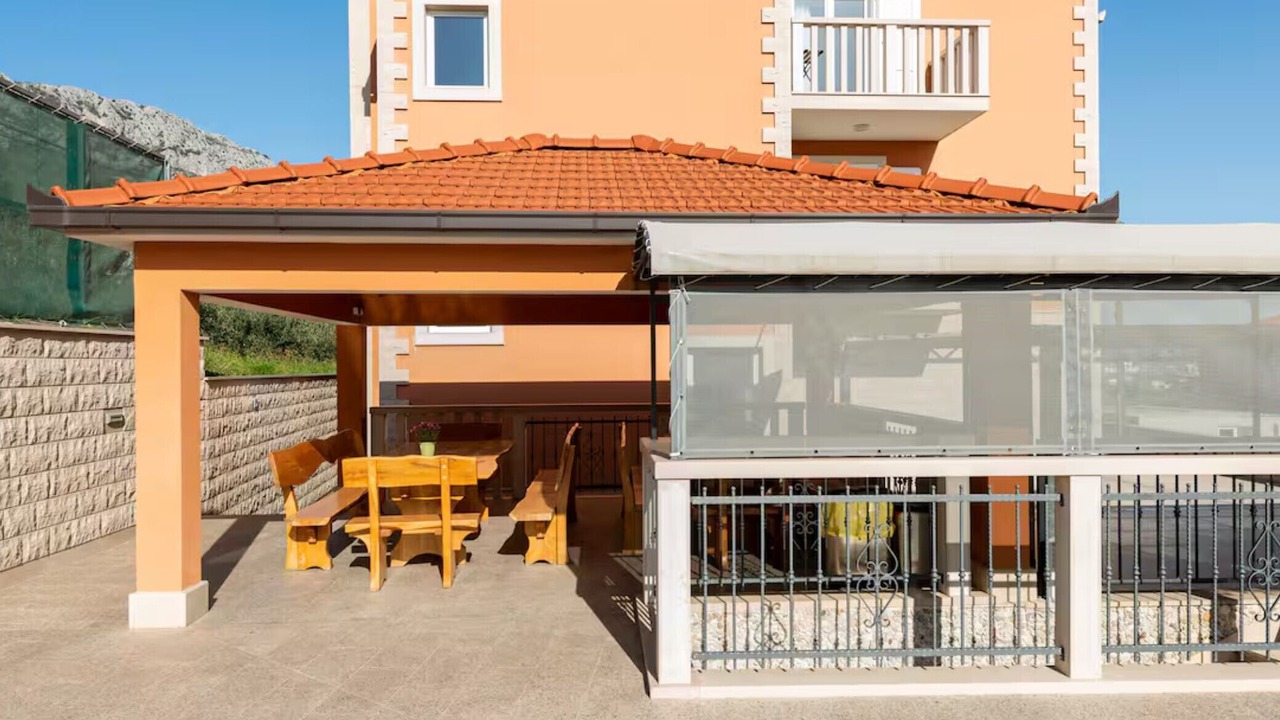 Photo of Outdoor in Kastel Sucurac