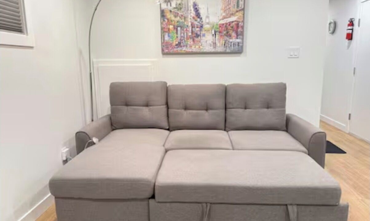 Photo of Livingroom in Regina
