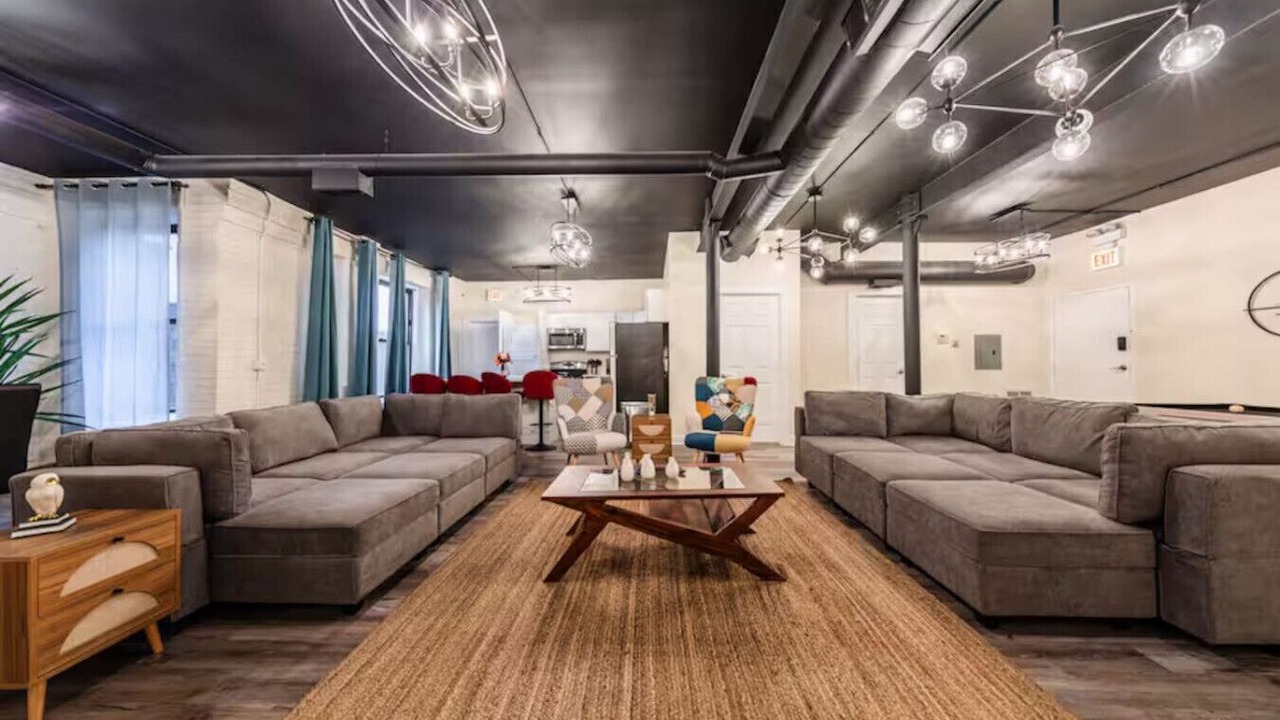 Photo of Livingroom in Near South Side