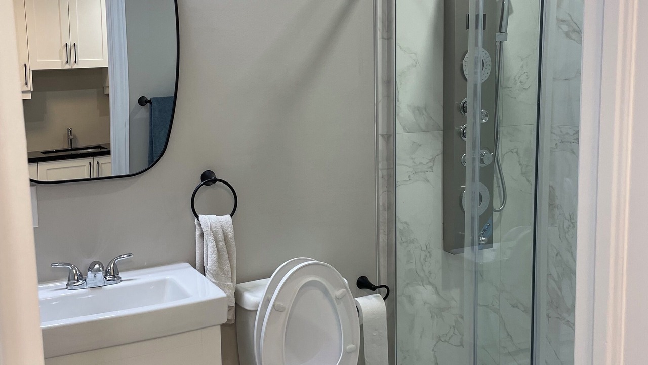 Photo of Bathroom in Oakville
