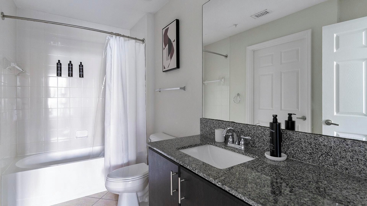Photo of Bathroom in Miramar