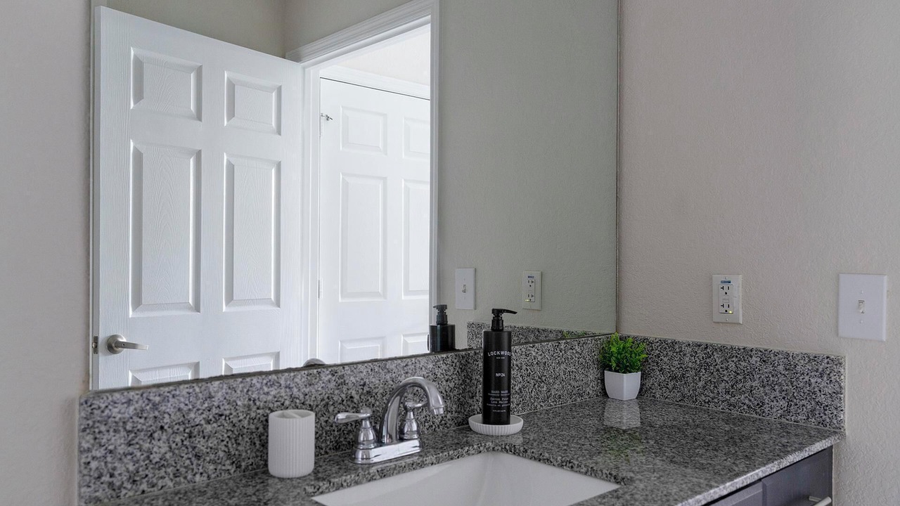Photo of Bathroom in Miramar