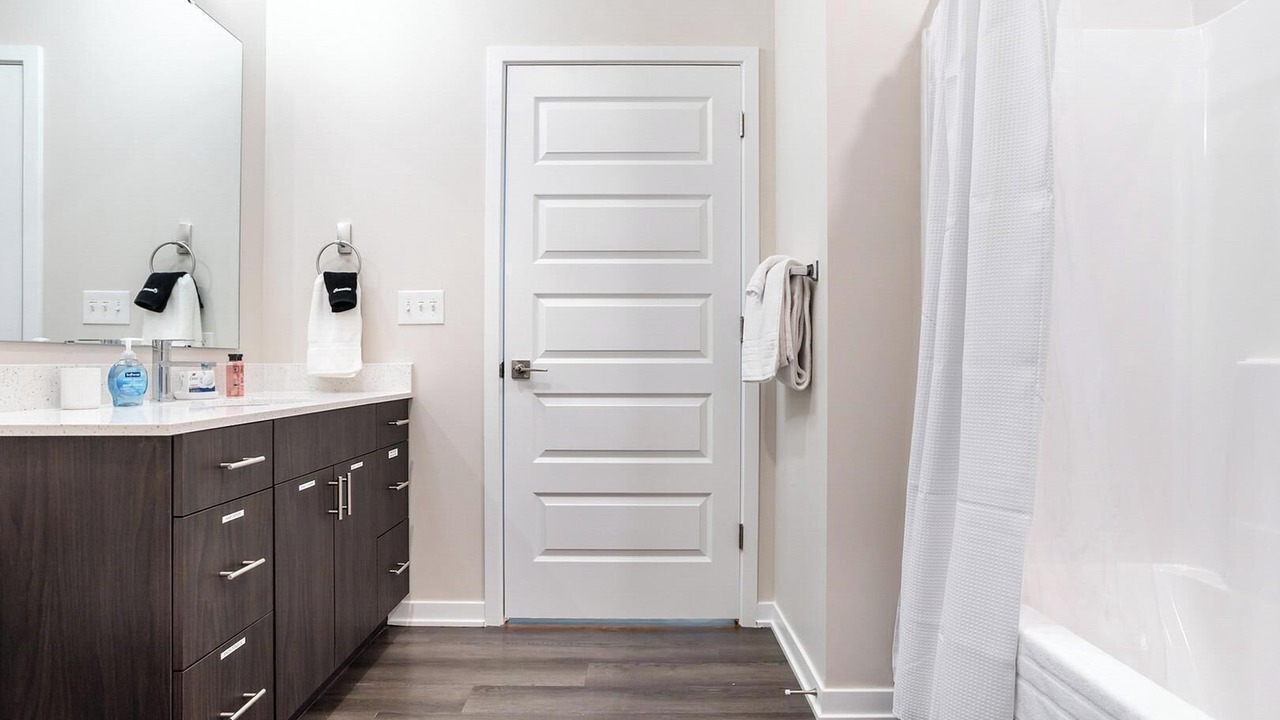 Photo of Bathroom in Near Northside