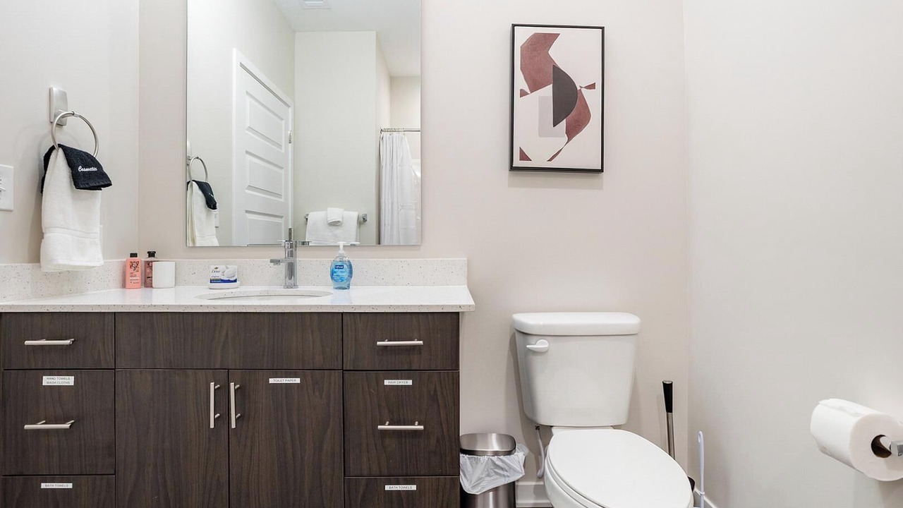 Photo of Bathroom in Near Northside
