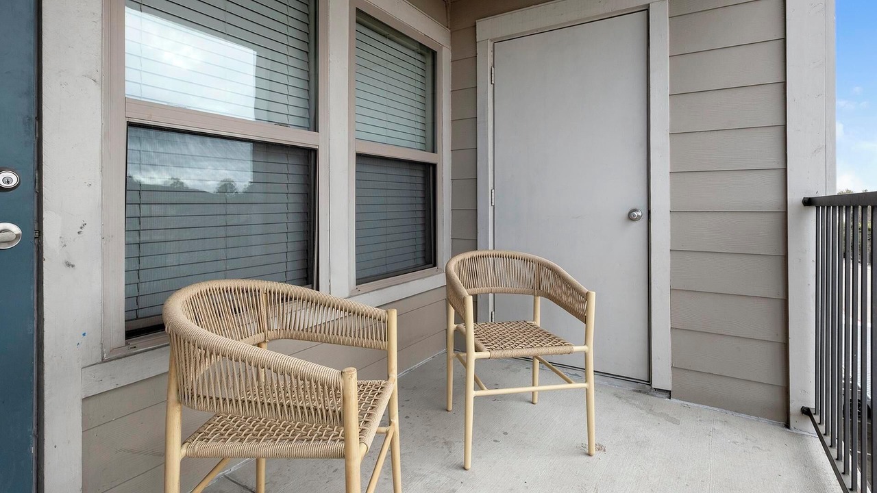 Photo of Patio Balcony in FM 1960