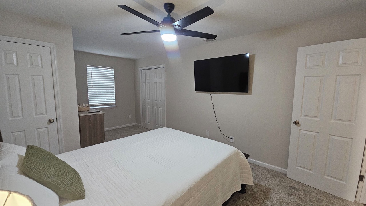 Photo of Bedroom in Bath
