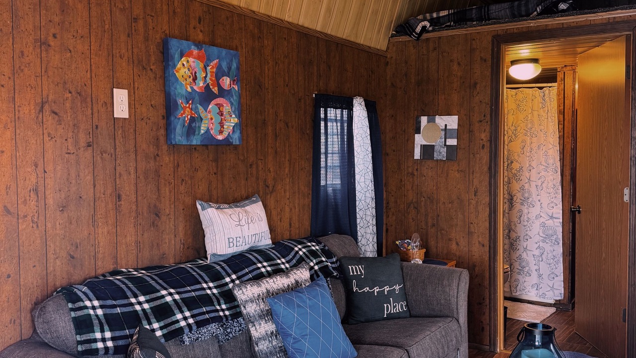 Photo of Livingroom in McArthur