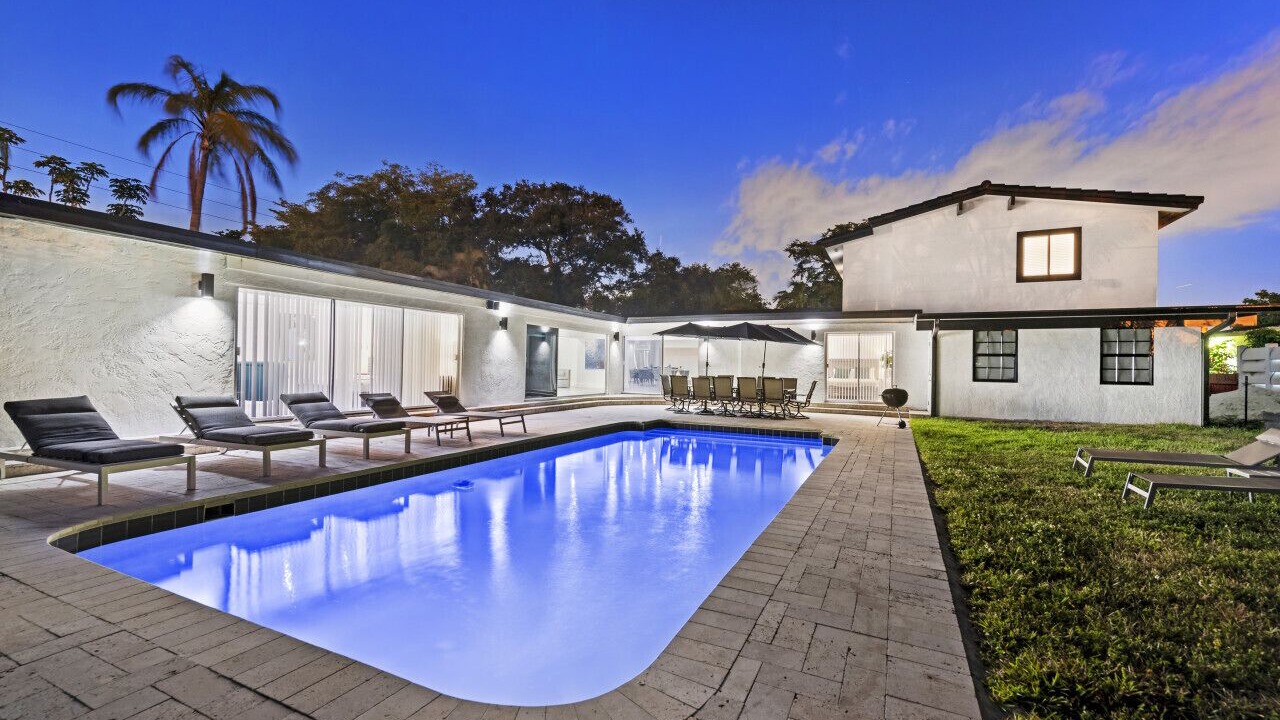 Photo of Outdoor in Hollywood Hills