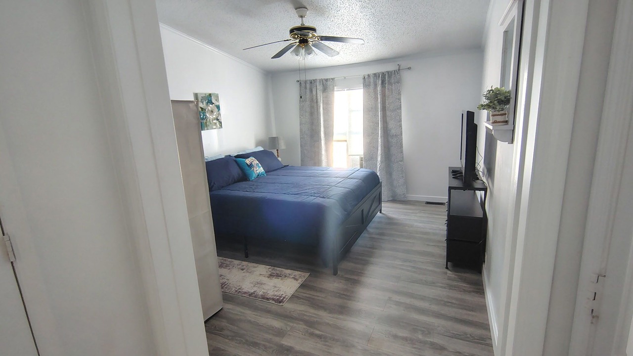 Photo of Bedroom in Salesville