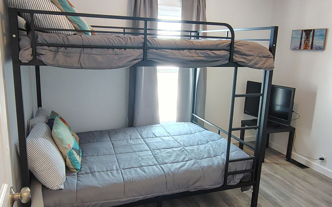 Photo of Bedroom in Salesville