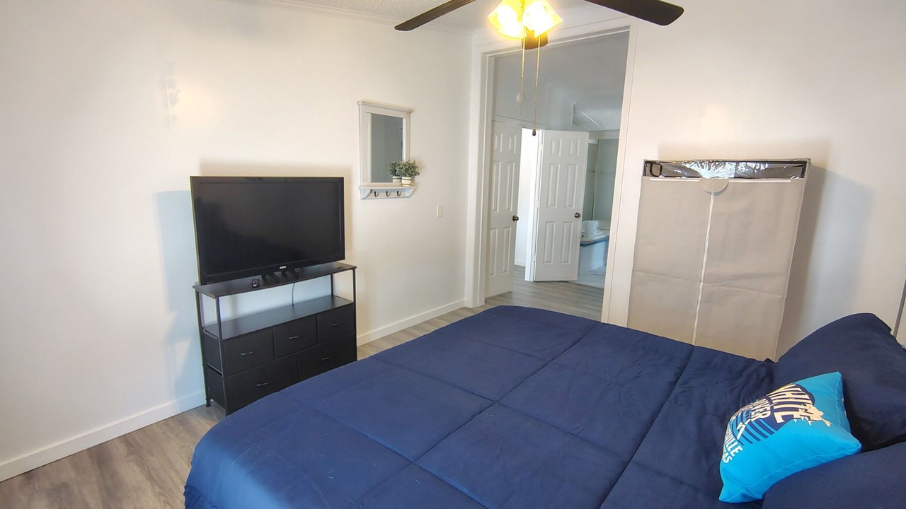 Photo of Bedroom in Salesville