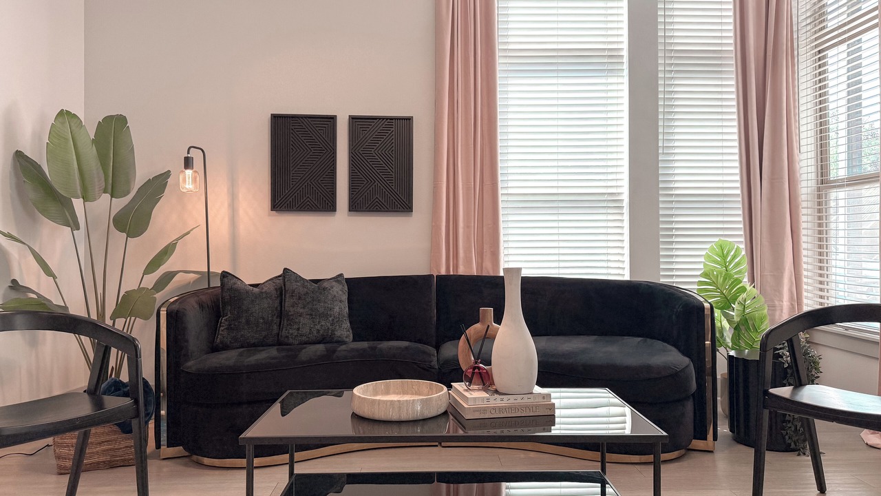 Photo of Livingroom in Fort Worth