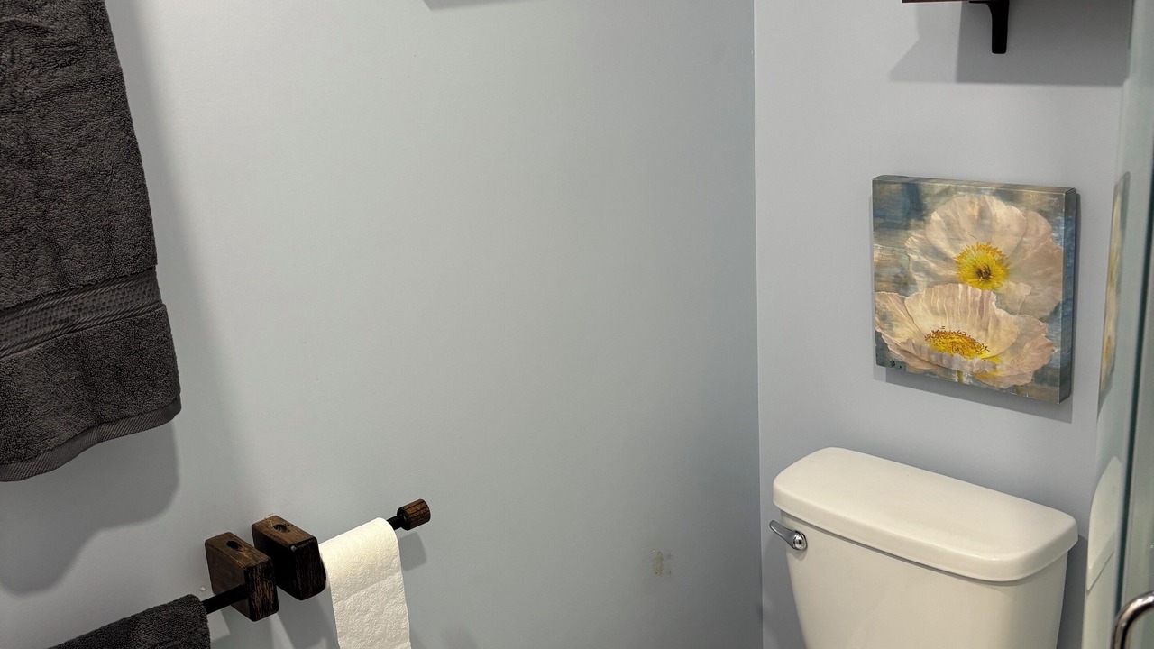 Photo of Bathroom in Scugog