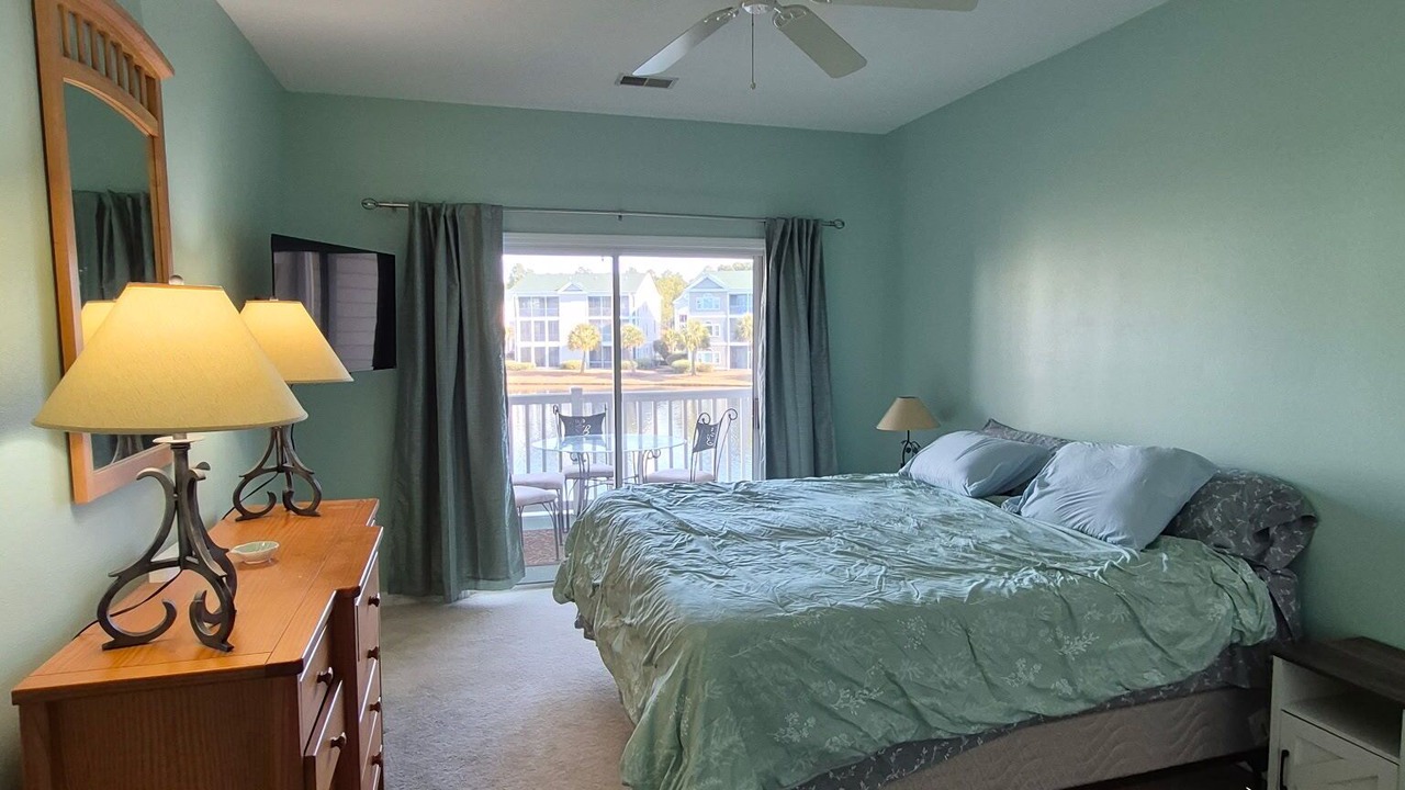 Photo of Bedroom in Sunset Beach