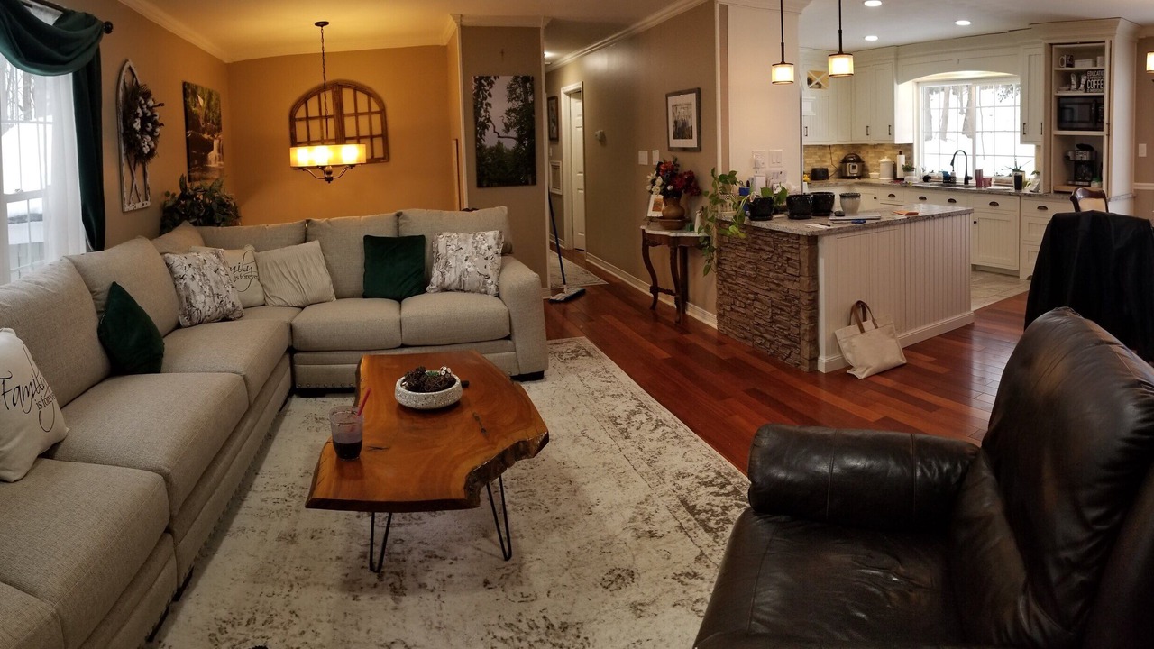 Photo of Livingroom in Suplee