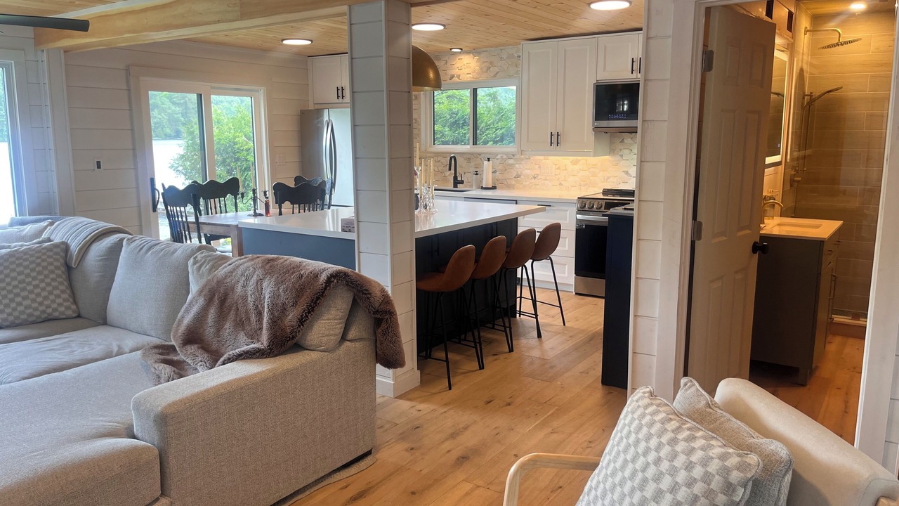 Photo of Livingroom in Minden Hills