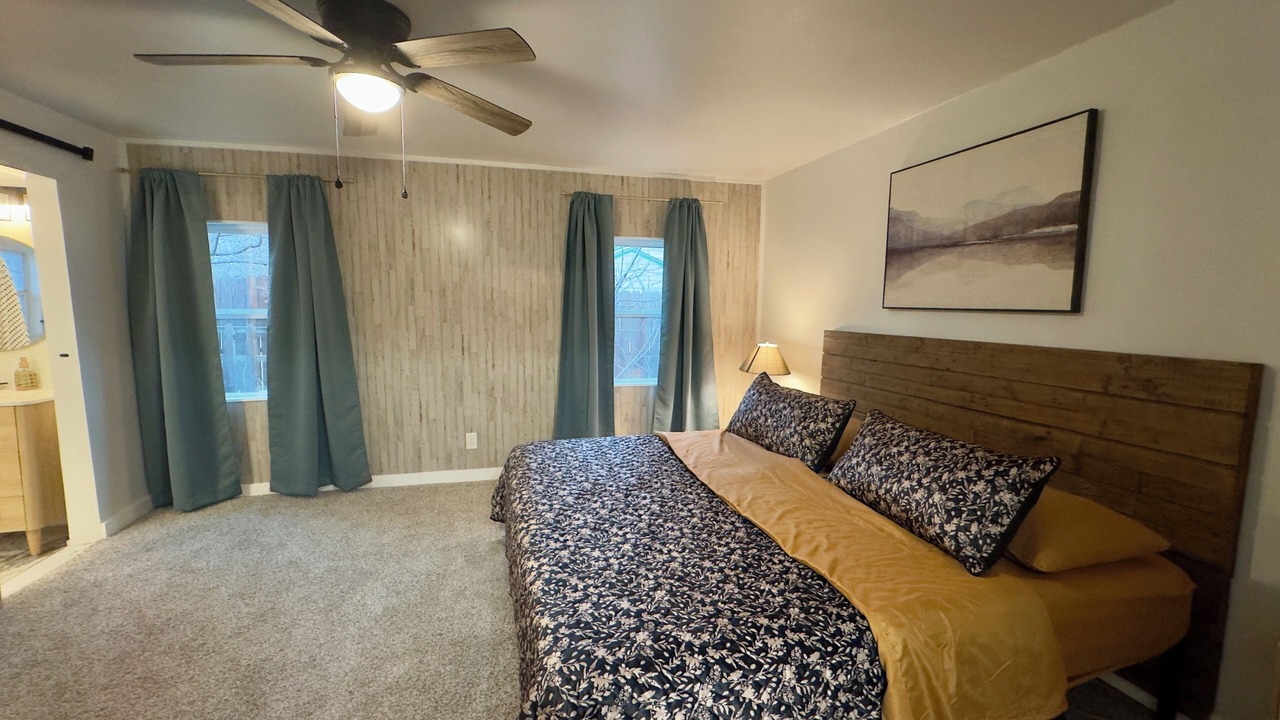 Photo of Bedroom in Oak Cliff