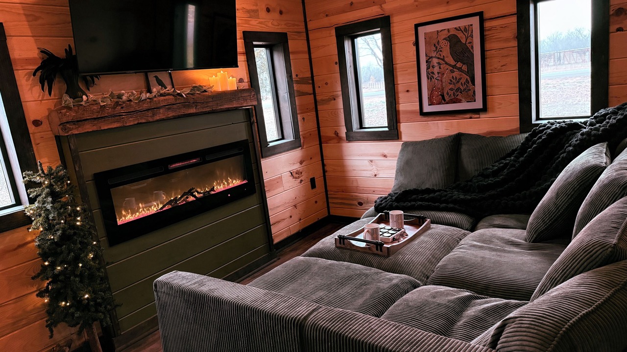 Photo of Livingroom in Cherokee County