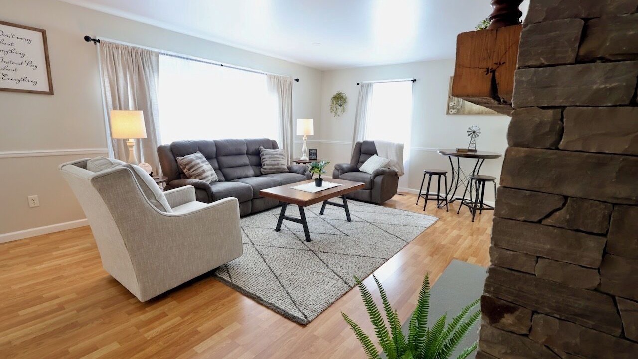 Photo of Livingroom in Quarryville