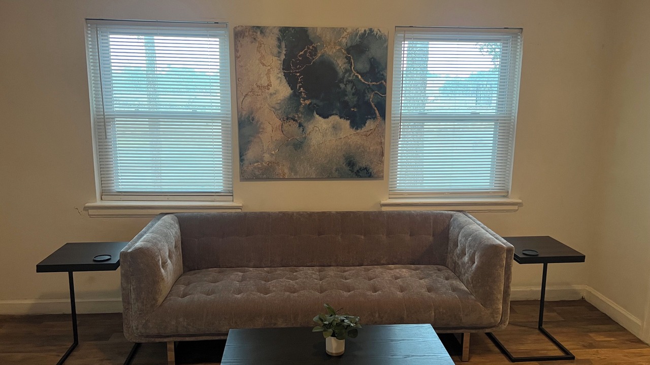Photo of Livingroom in Albany