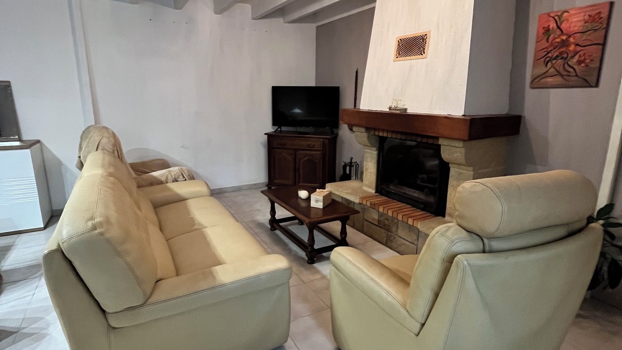 Photo of Livingroom in Beaulieu-sous-la-Roche