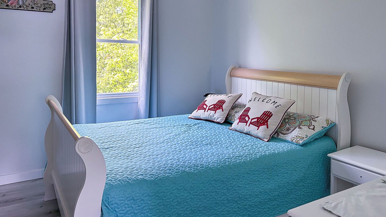 Photo of Bedroom in Central Frontenac