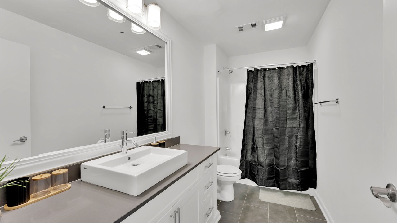 Photo of Bathroom in Downtown Fort Worth
