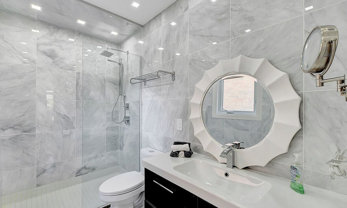 Photo of Bathroom in Old Ottawa East